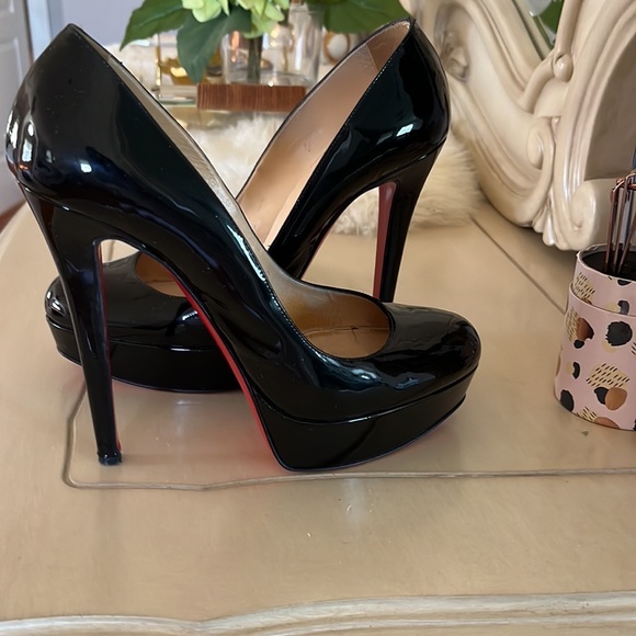 Christian louboutin black heels - Picture 9 of 13